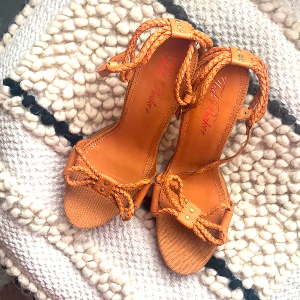 Ted Baker London Shoes Sandals Heel Perfect Condition size 9